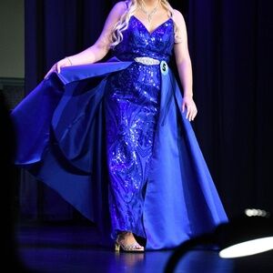 JJ’s House prom Dress